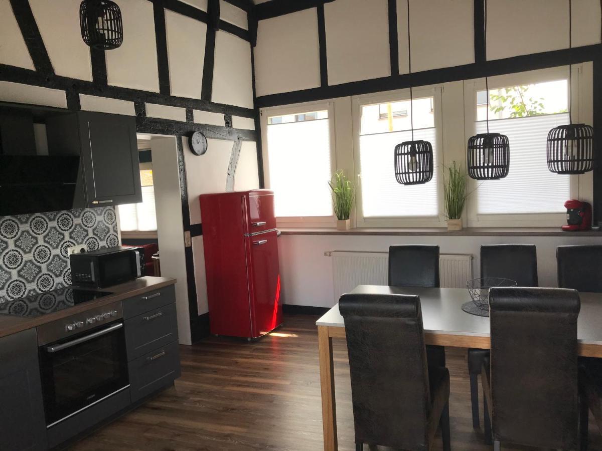 巴特明斯特艾弗尔Ferienhaus Eifeldoemchen别墅 外观 照片